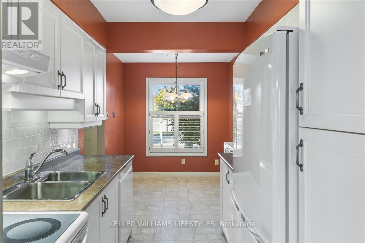 26 - 1845 Aldersbrook Road, London North, Ontario  N6G 4V9 - Photo 18 - X12651796