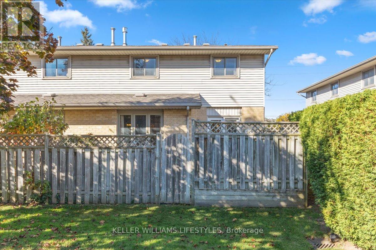 26 - 1845 Aldersbrook Road, London North, Ontario  N6G 4V9 - Photo 46 - X12651796
