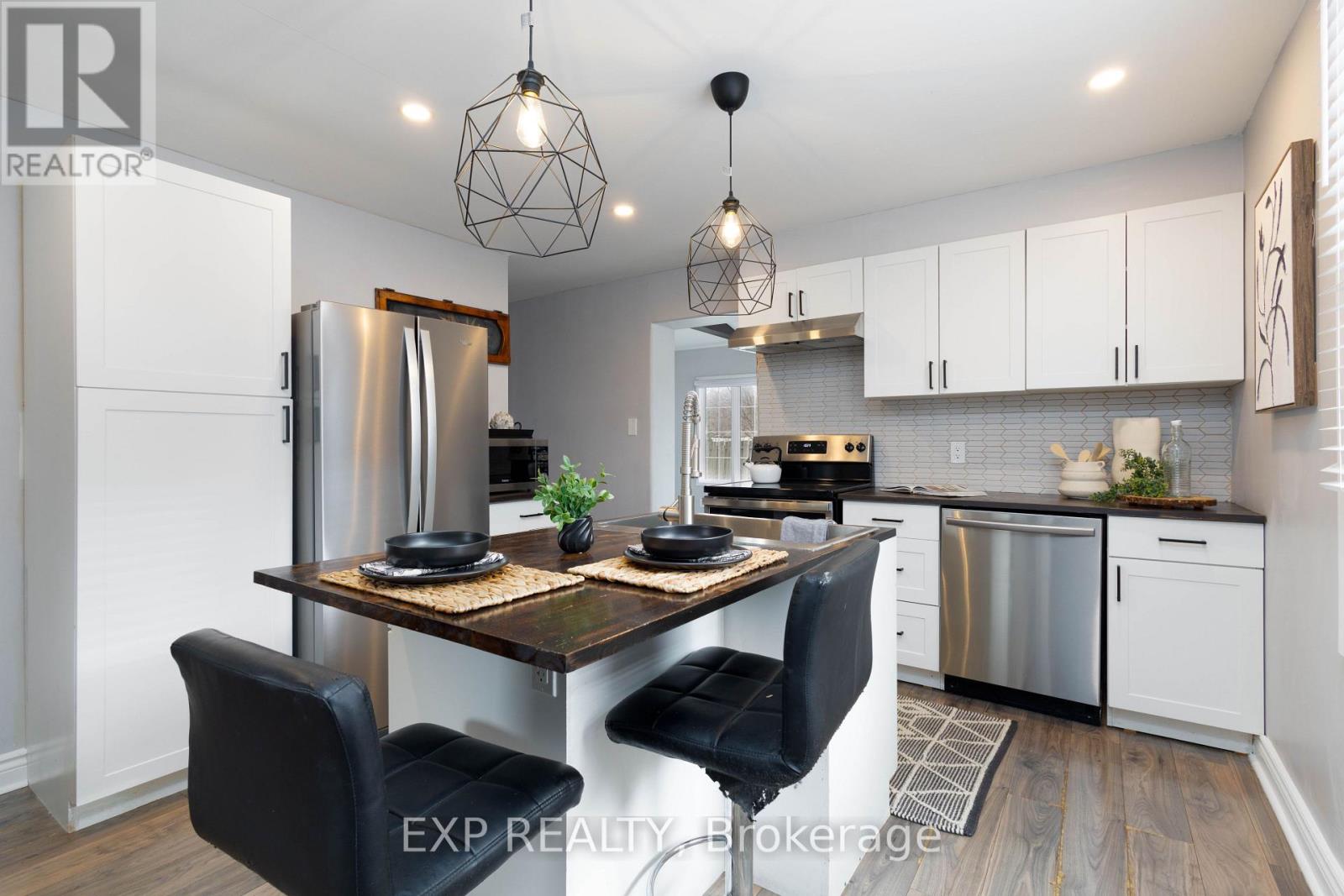 21023 Dalton Road, Georgina, Ontario  L0E 1L0 - Photo 11 - N12651340