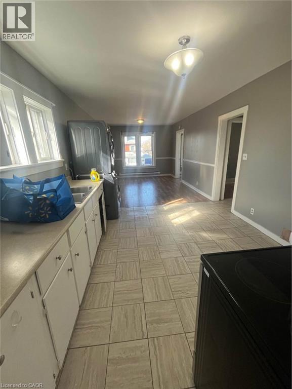 255 Jarvis Street Unit# 2, Fort Erie, Ontario  L2A 2S7 - Photo 9 - 40795111