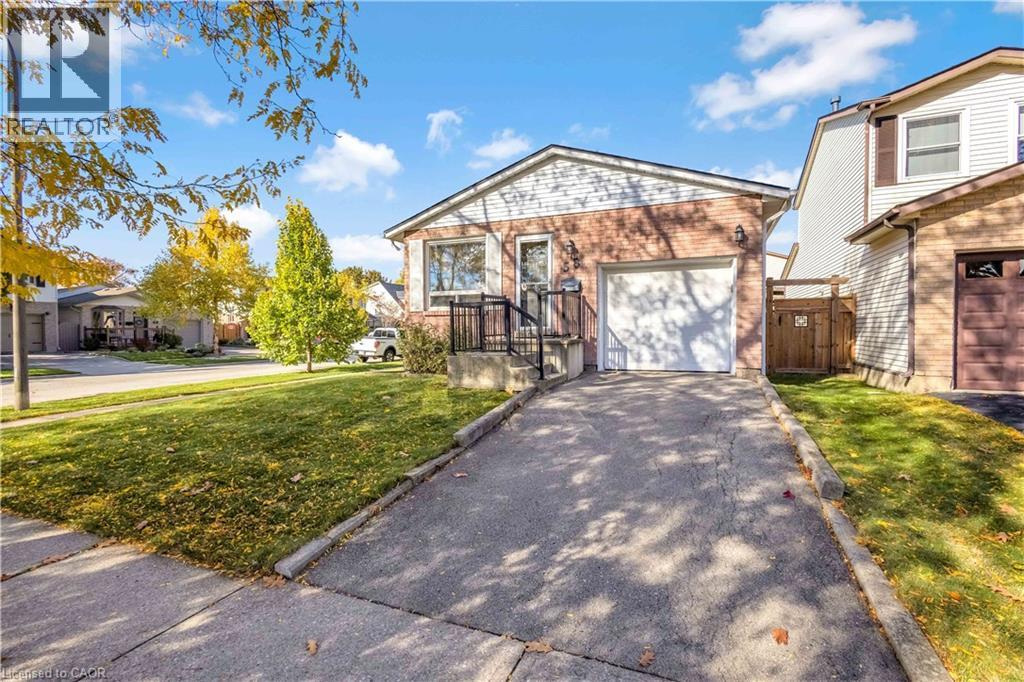 58 MUSCOT Drive, Stoney Creek, Ontario