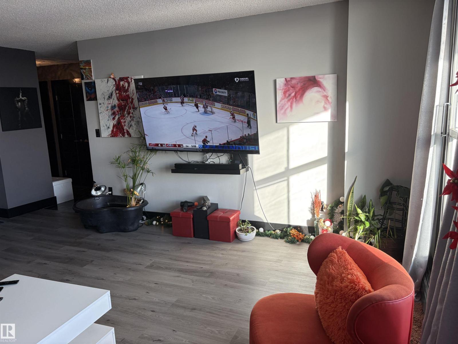 #1314 13910 Stony Plain Rd Nw, Edmonton, Alberta  T5N 3R2 - Photo 5 - E4468662