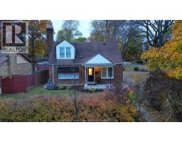 909 Monmouth, Windsor, Ontario