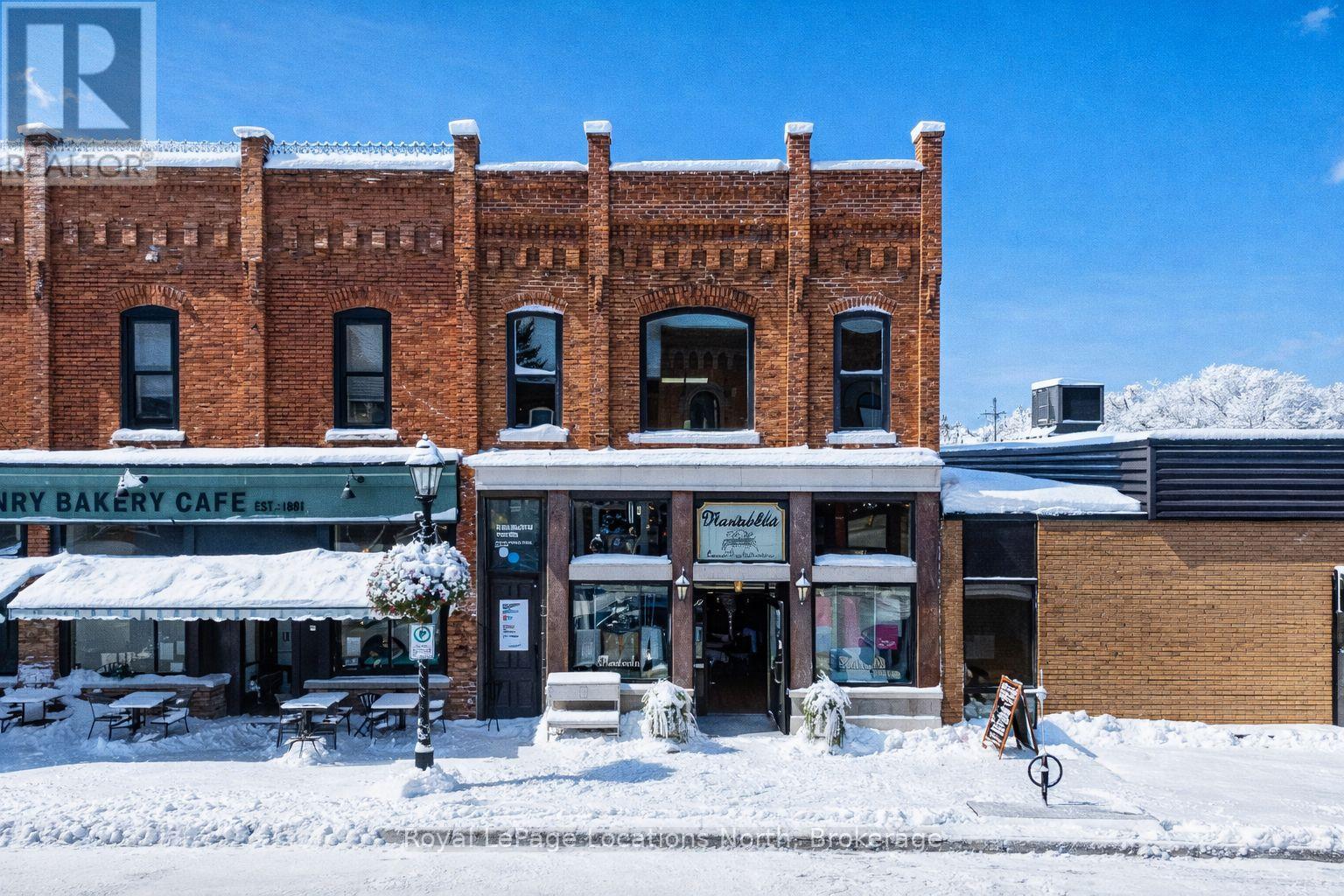 8 BRUCE STREET S, Blue Mountains, Ontario