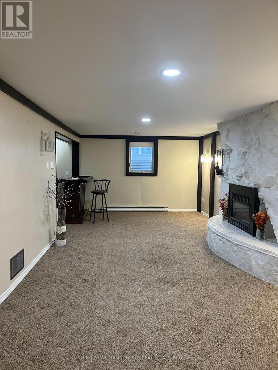 592 Radisson Avenue, Oshawa, Ontario  L1J 1X8 - Photo 3 - E12651806