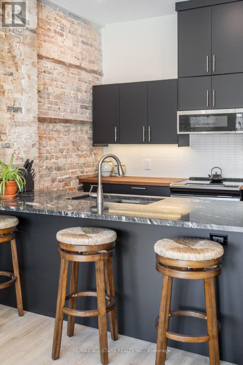 2a - 61 Colborne Street, Kawartha Lakes (Fenelon Falls), Ontario  K0M 1N0 - Photo 10 - X12651828