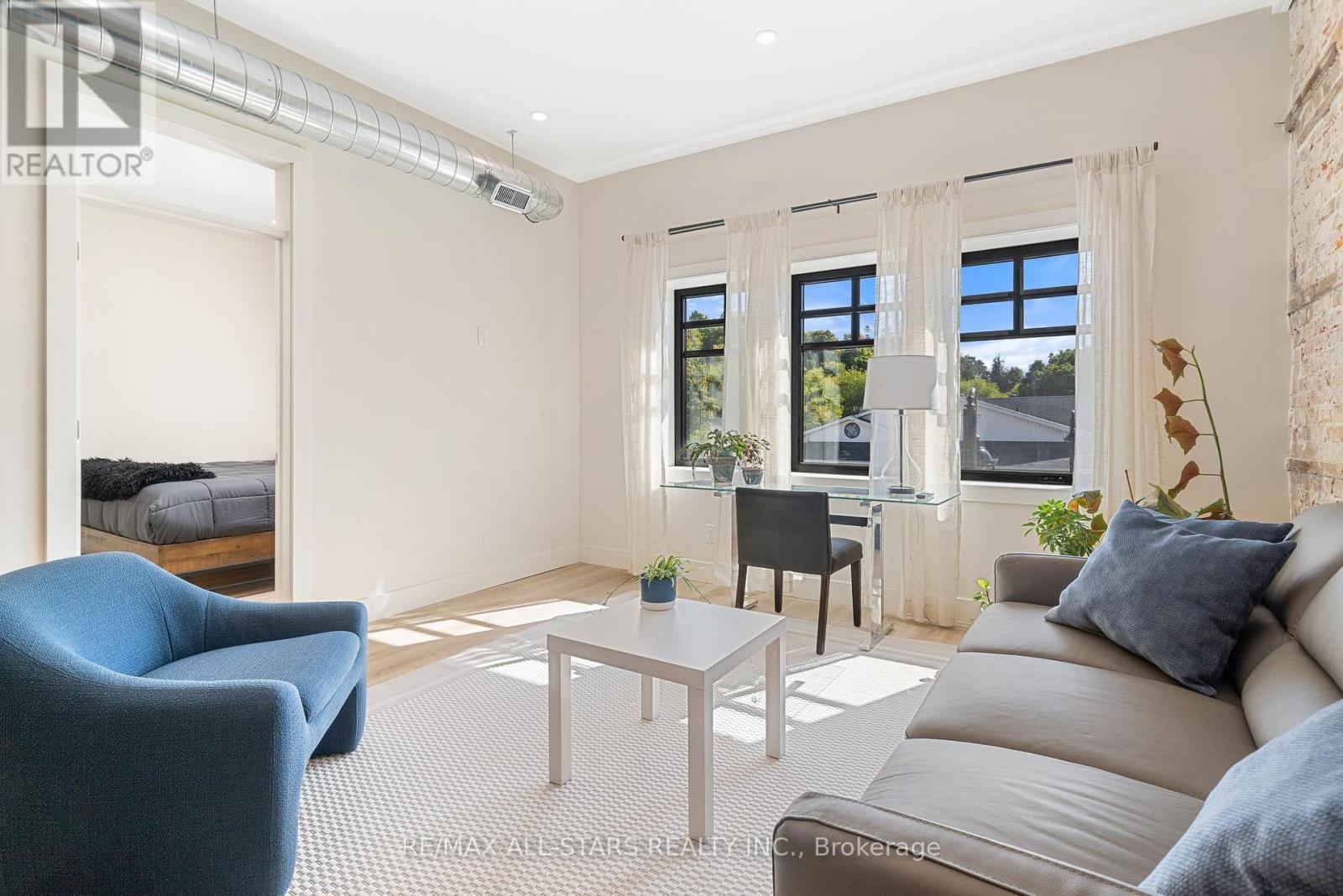 2a - 61 Colborne Street, Kawartha Lakes (Fenelon Falls), Ontario  K0M 1N0 - Photo 12 - X12651828