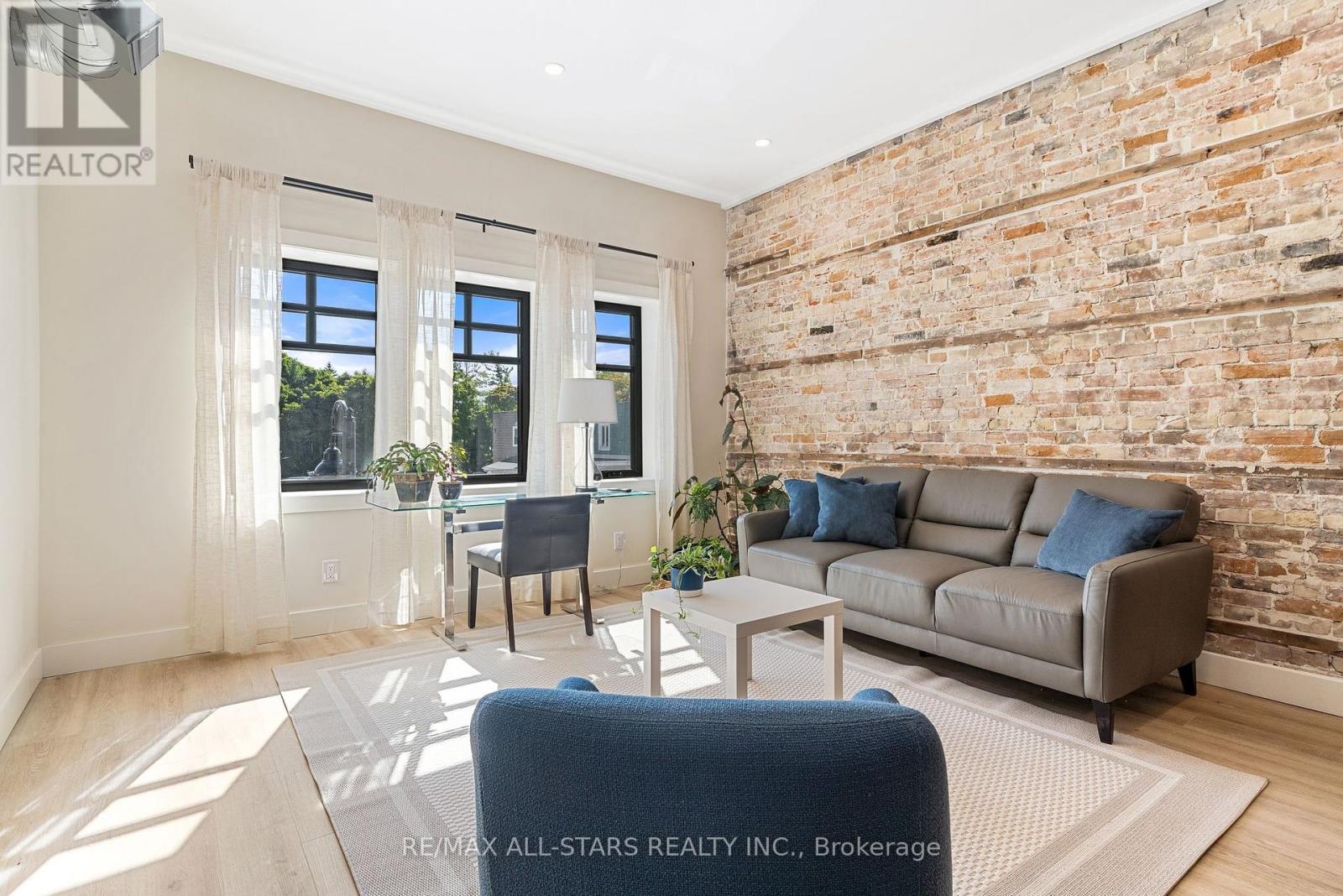 2a - 61 Colborne Street, Kawartha Lakes (Fenelon Falls), Ontario  K0M 1N0 - Photo 14 - X12651828