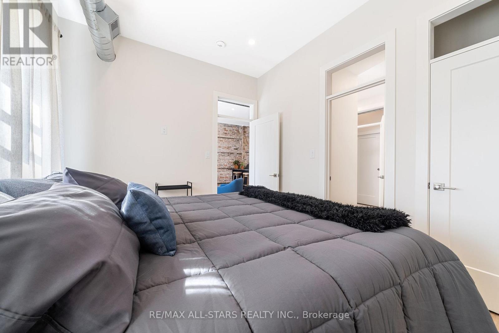 2a - 61 Colborne Street, Kawartha Lakes (Fenelon Falls), Ontario  K0M 1N0 - Photo 17 - X12651828