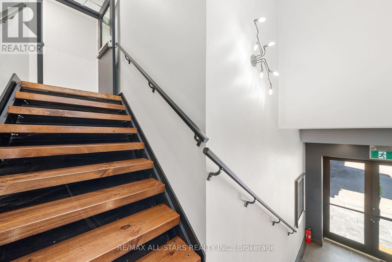 2a - 61 Colborne Street, Kawartha Lakes (Fenelon Falls), Ontario  K0M 1N0 - Photo 22 - X12651828