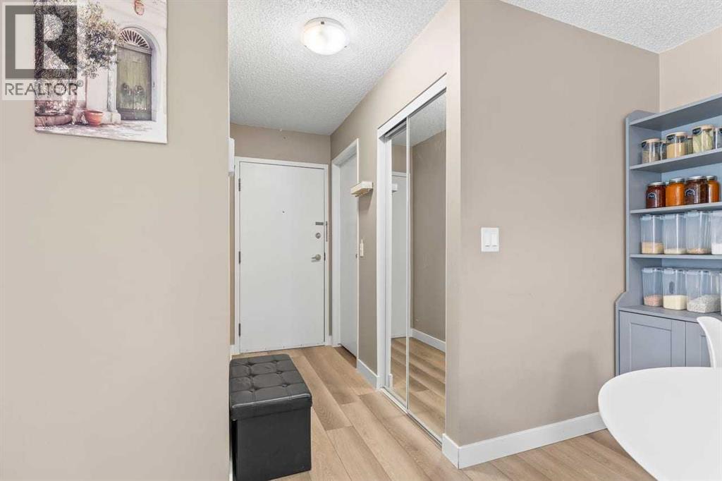 11, 2611 Edenwold Heights Nw, Calgary, Alberta  T3A 3V2 - Photo 9 - A2275268