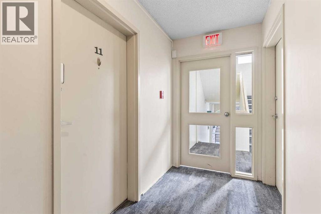 11, 2611 Edenwold Heights Nw, Calgary, Alberta  T3A 3V2 - Photo 8 - A2275268