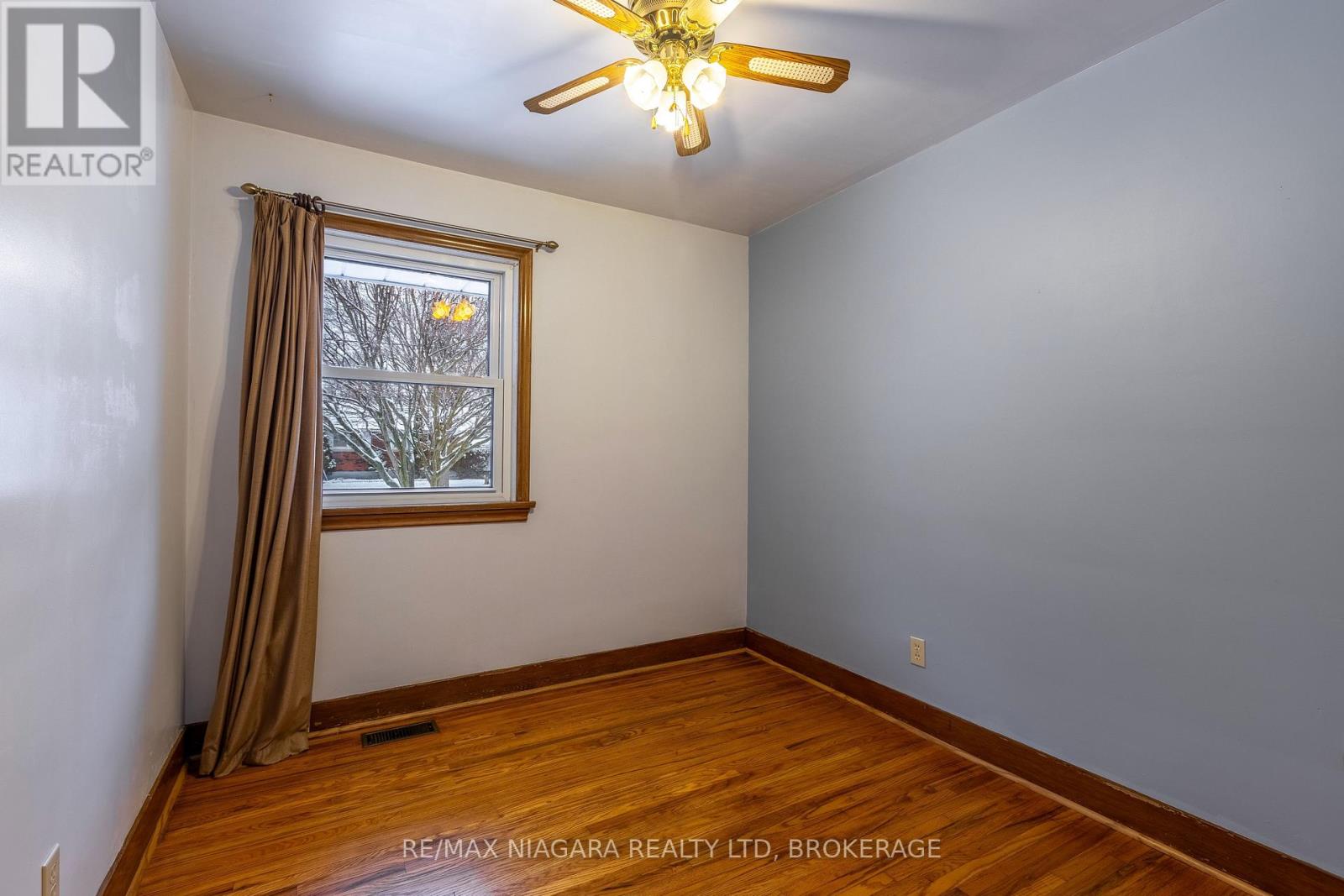 57 Lindel Crescent, Welland, Ontario  L3C 3S2 - Photo 14 - X12651842