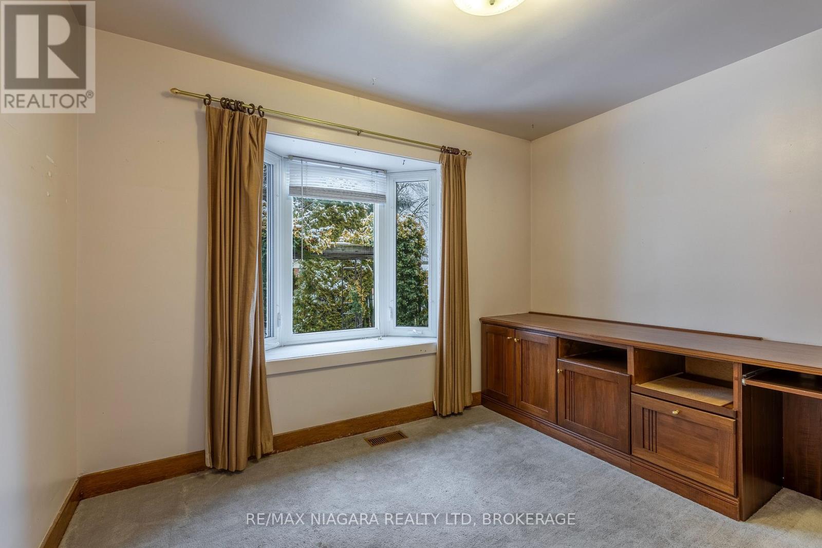 57 Lindel Crescent, Welland, Ontario  L3C 3S2 - Photo 15 - X12651842