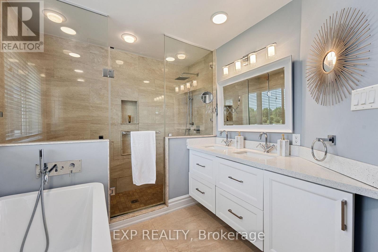 47 Brule Trail, King, Ontario  L7B 0C7 - Photo 23 - N12477661