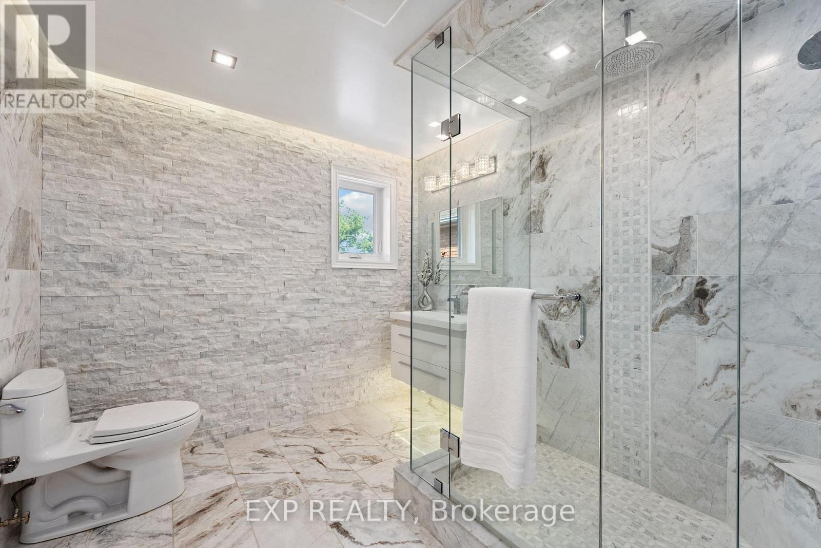 47 Brule Trail, King, Ontario  L7B 0C7 - Photo 28 - N12477661