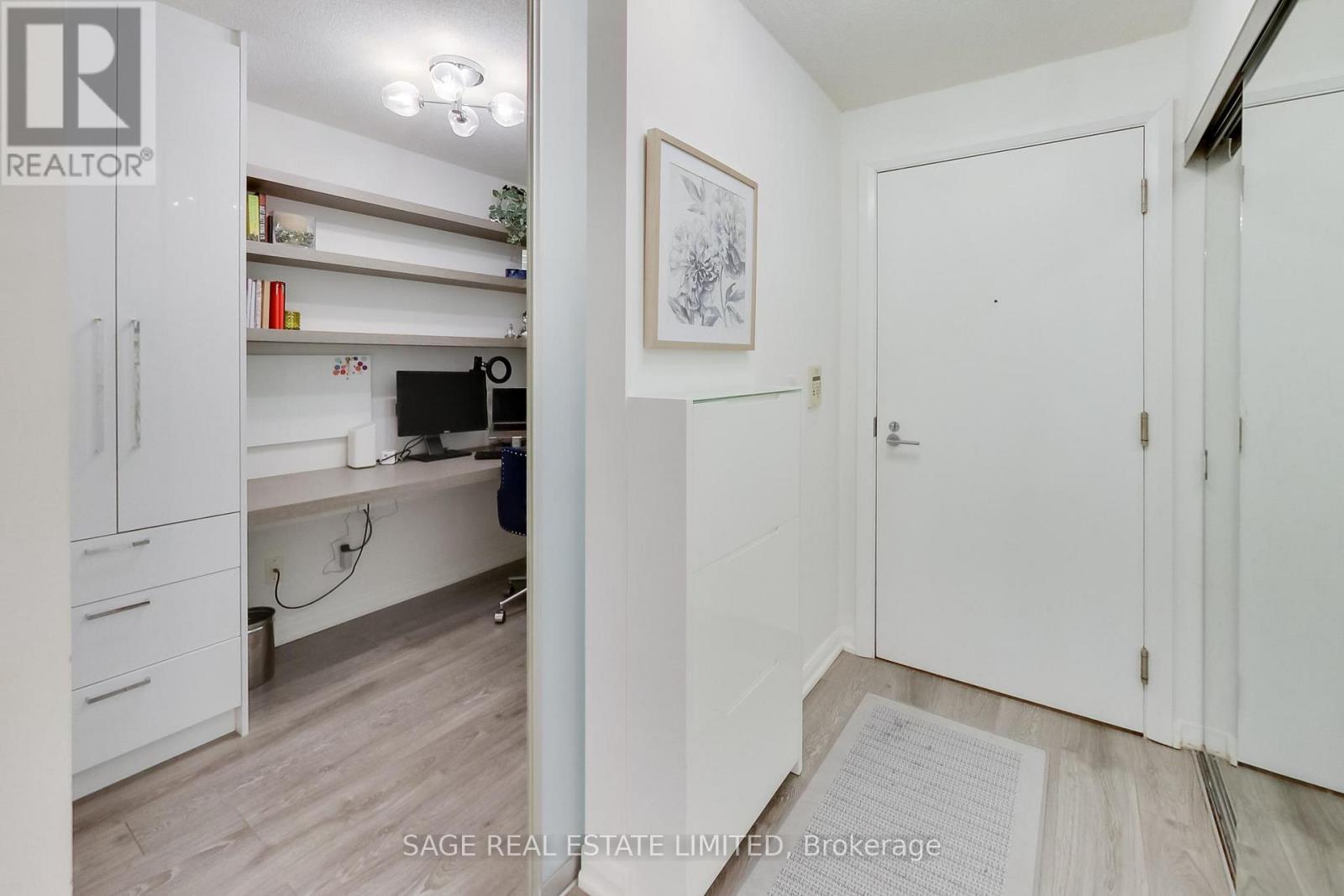 538 - 111 Elizabeth Street, Toronto, Ontario  M5G 1P7 - Photo 5 - C12651808