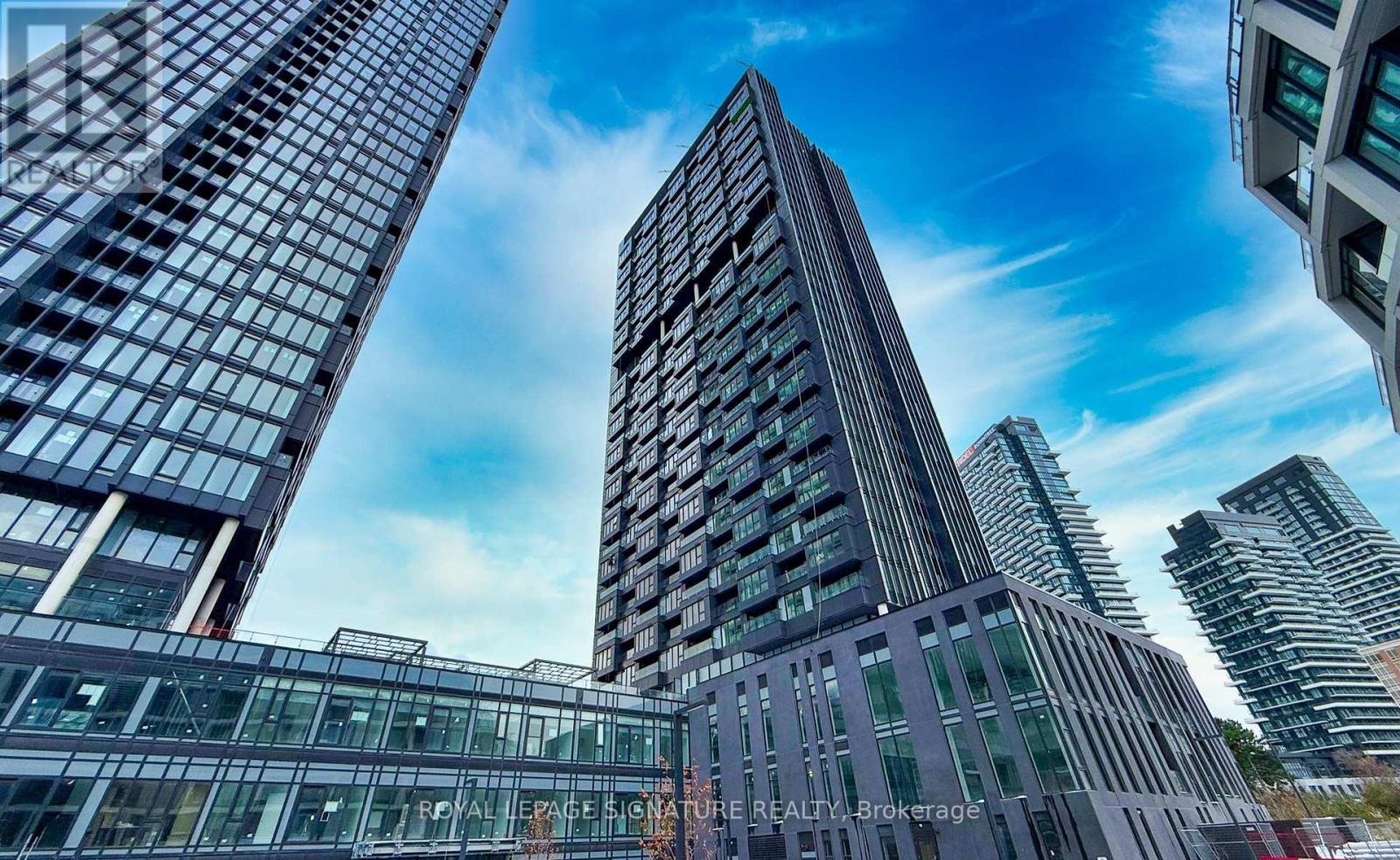 920 - 1 QUARRINGTON LANE, Toronto, Ontario