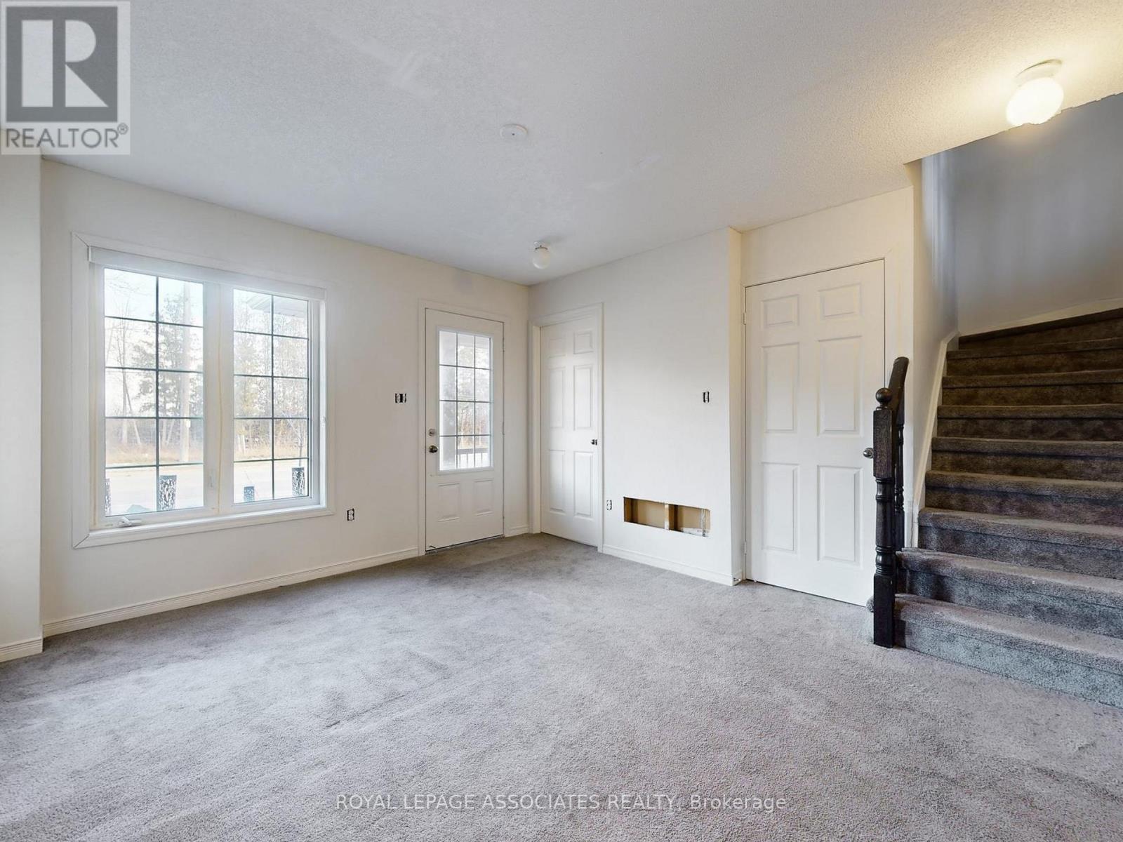 806 Audley Road N, Ajax, Ontario  L1Z 0T2 - Photo 4 - E12651844