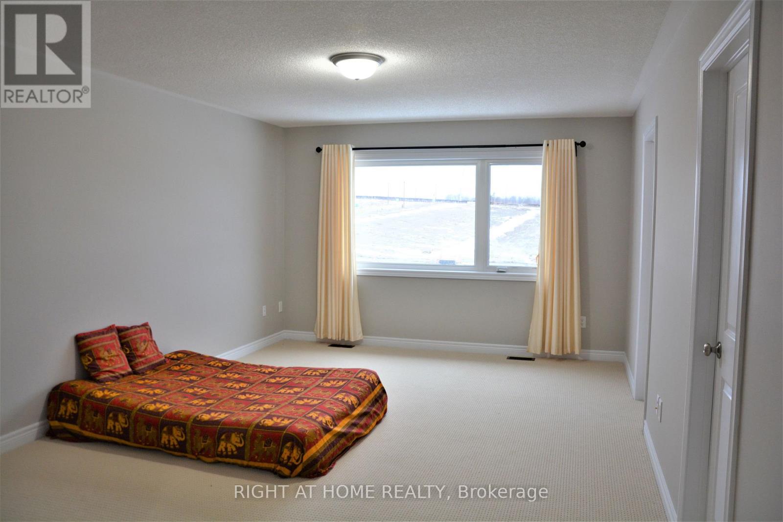 1201 Cactus Crescent, Pickering, Ontario  L1X 0G8 - Photo 7 - E12651892