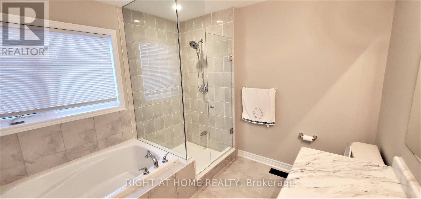 1201 Cactus Crescent, Pickering, Ontario  L1X 0G8 - Photo 8 - E12651892