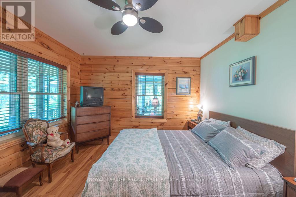 120 Sugarbush Crescent, Trent Lakes, Ontario  K0L 1J0 - Photo 17 - X12439377