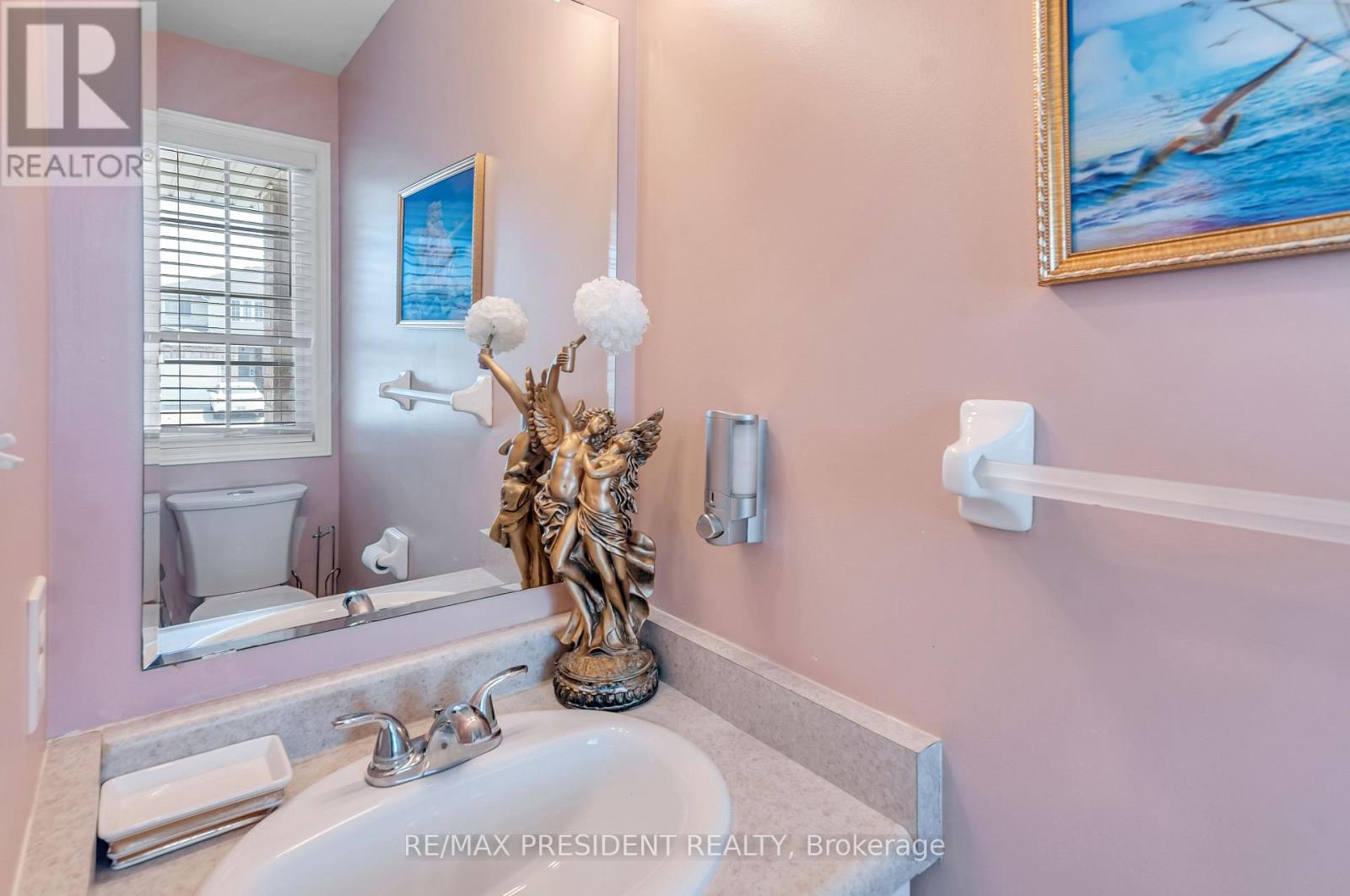 31 Chester Drive N, Cambridge, Ontario  N1T 2C4 - Photo 8 - X12435732