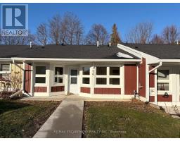 26 SZOLLOSY CIRCLE, Hamilton, Ontario