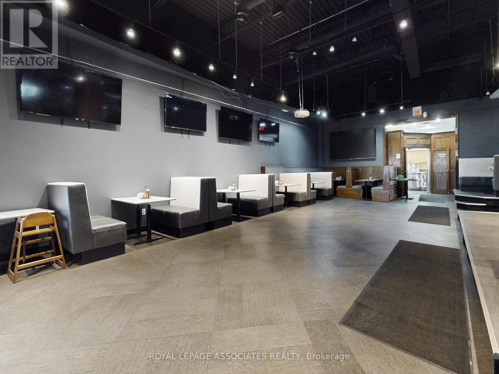 13,14,15 - 2 Steinway Boulevard, Toronto, Ontario  M9W 6J8 - Photo 21 - W12651858