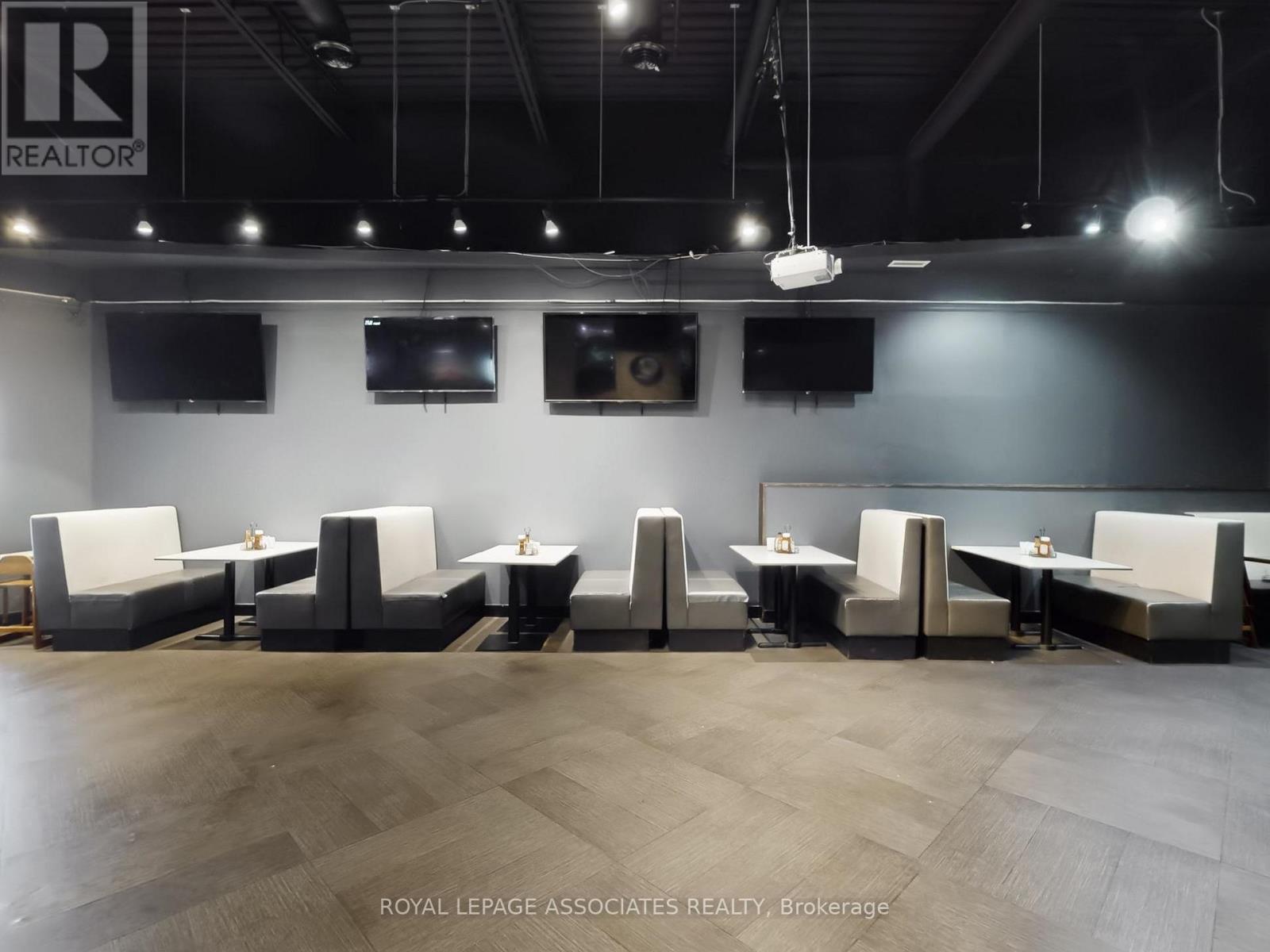 13,14,15 - 2 Steinway Boulevard, Toronto, Ontario  M9W 6J8 - Photo 22 - W12651858