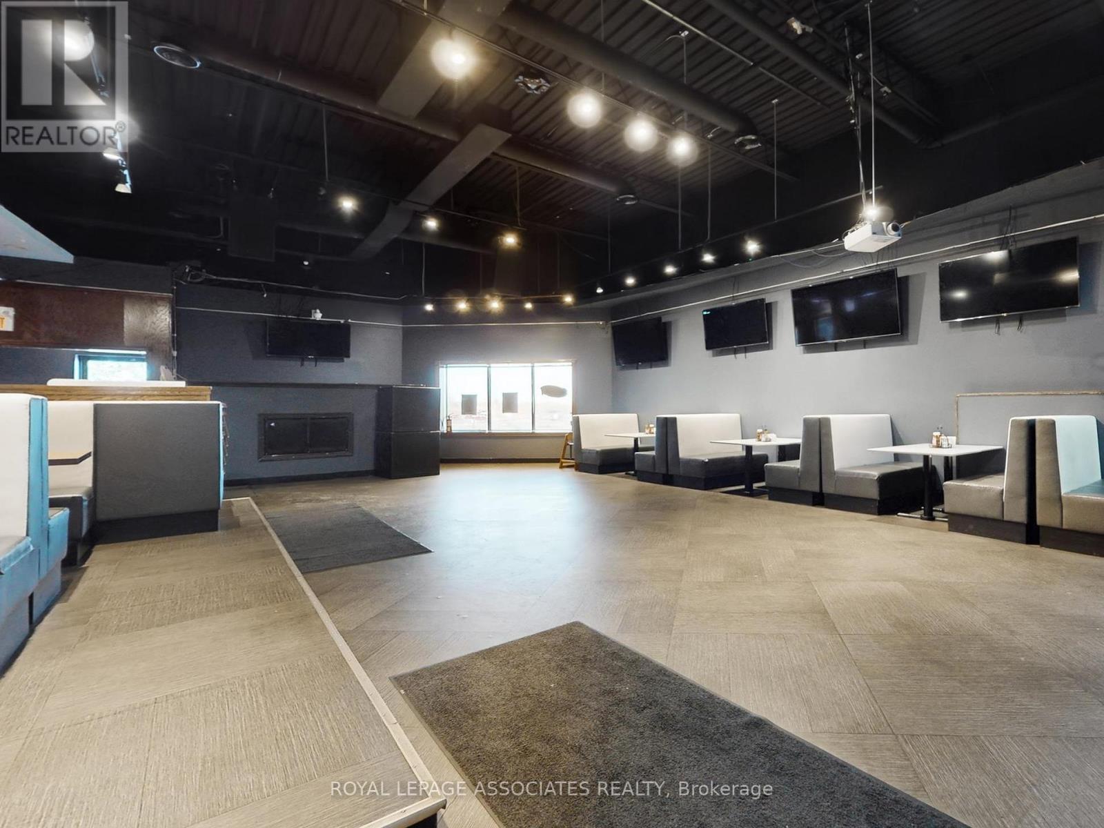 13,14,15 - 2 Steinway Boulevard, Toronto, Ontario  M9W 6J8 - Photo 23 - W12651858