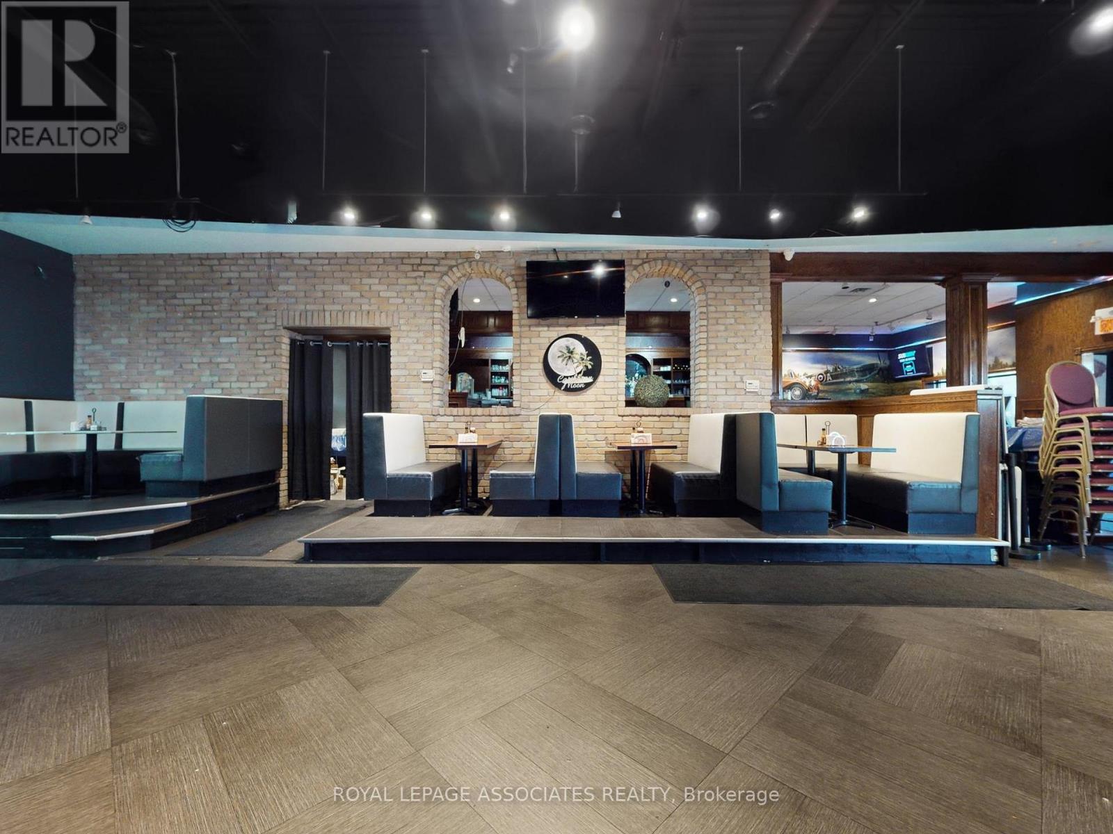 13,14,15 - 2 Steinway Boulevard, Toronto, Ontario  M9W 6J8 - Photo 26 - W12651858