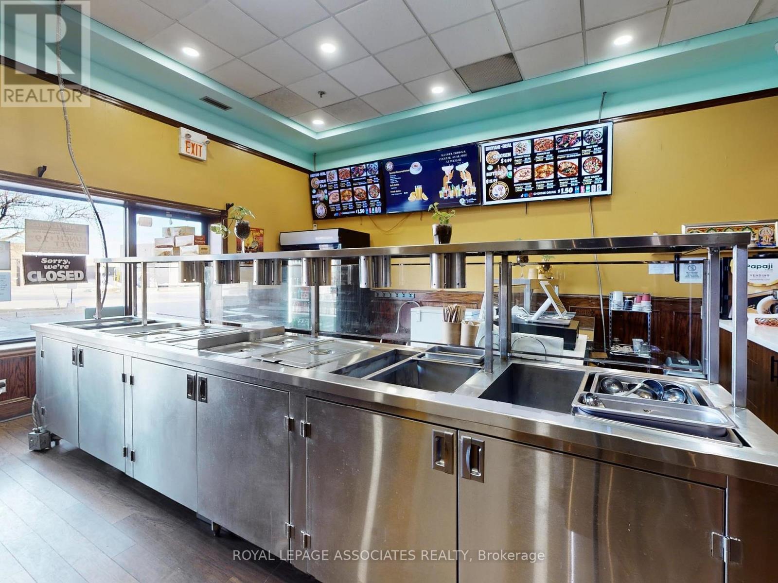 13,14,15 - 2 Steinway Boulevard, Toronto, Ontario  M9W 6J8 - Photo 28 - W12651858