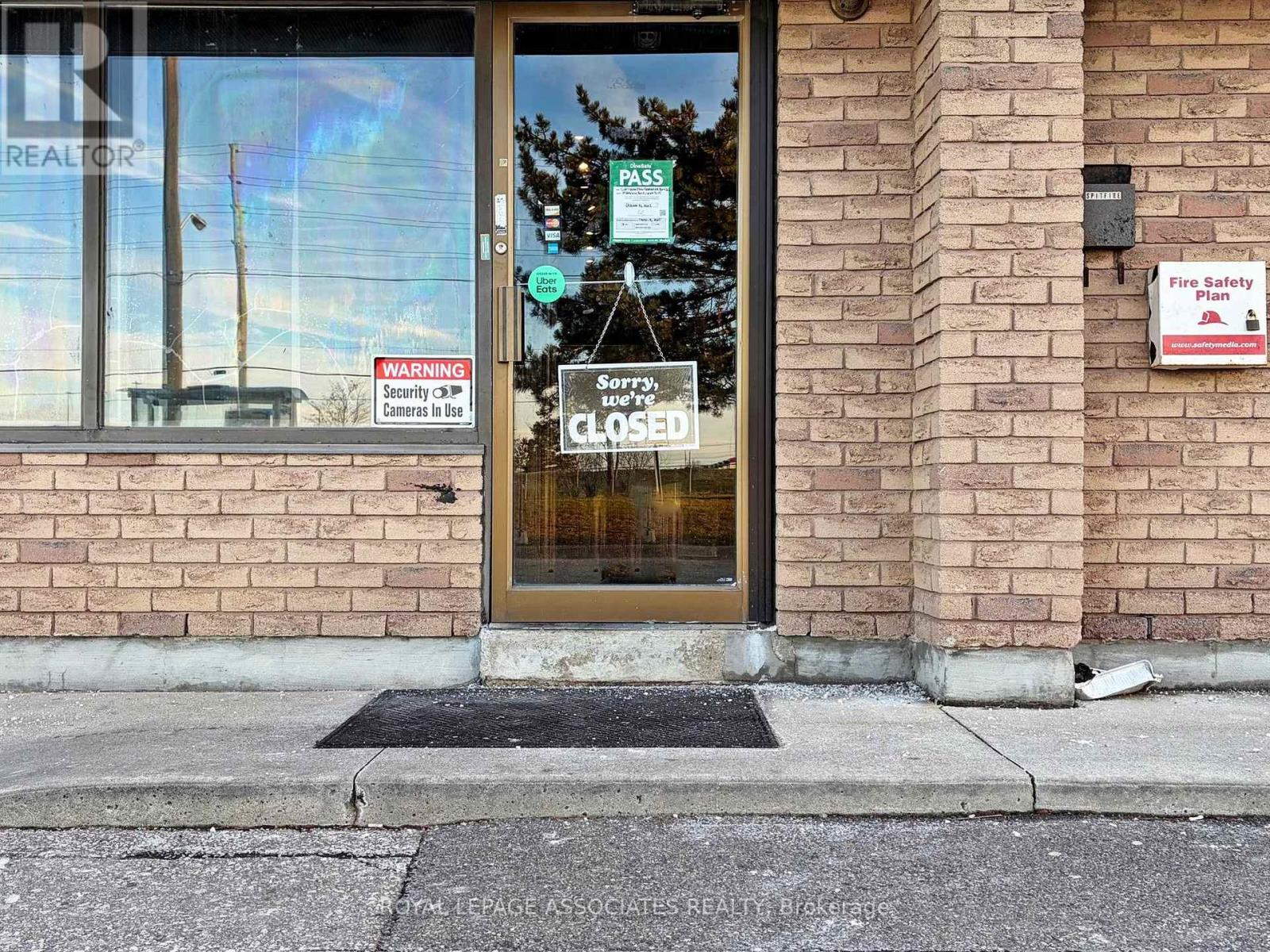 13,14,15 - 2 Steinway Boulevard, Toronto, Ontario  M9W 6J8 - Photo 3 - W12651858