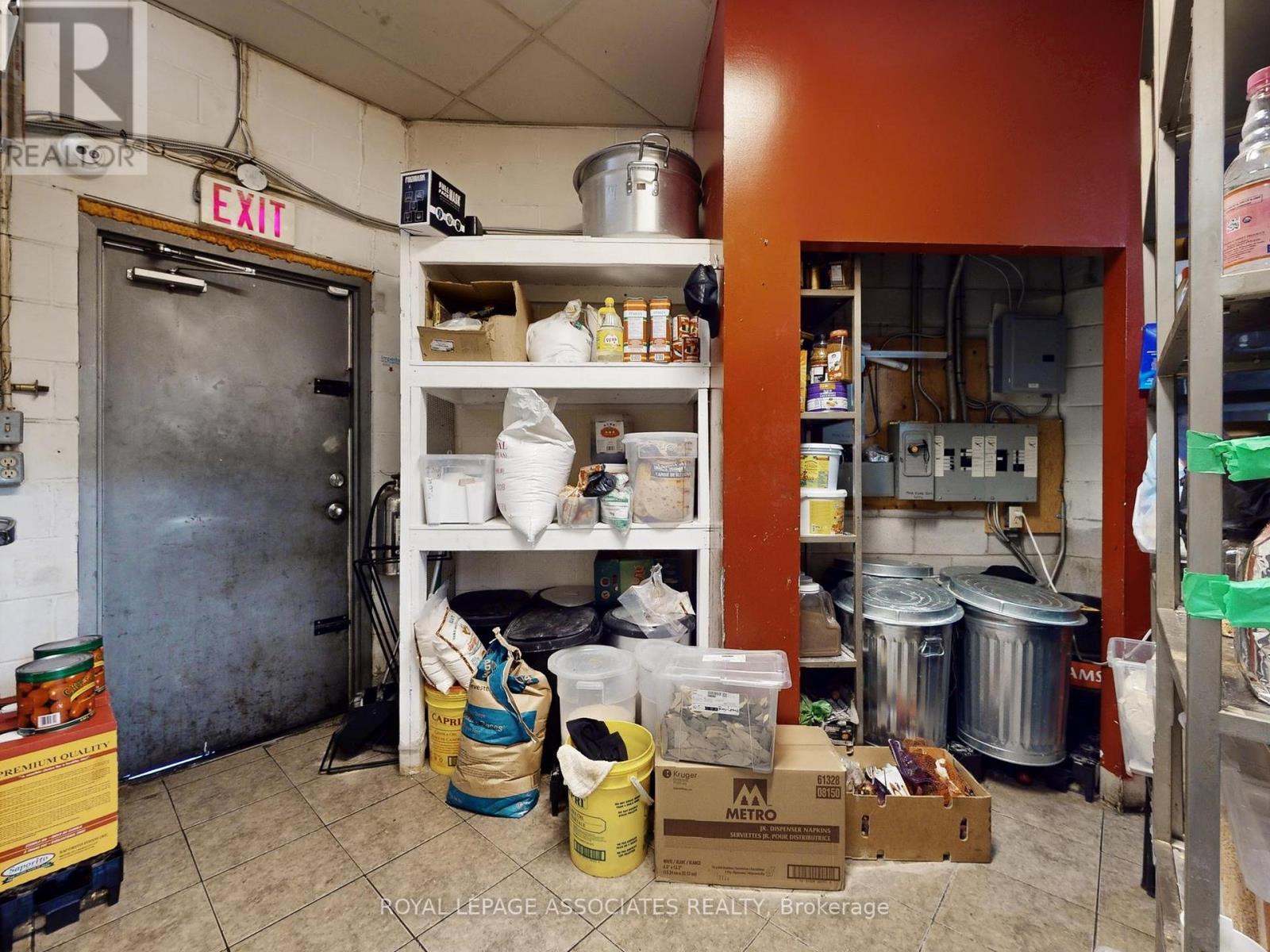 13,14,15 - 2 Steinway Boulevard, Toronto, Ontario  M9W 6J8 - Photo 46 - W12651858