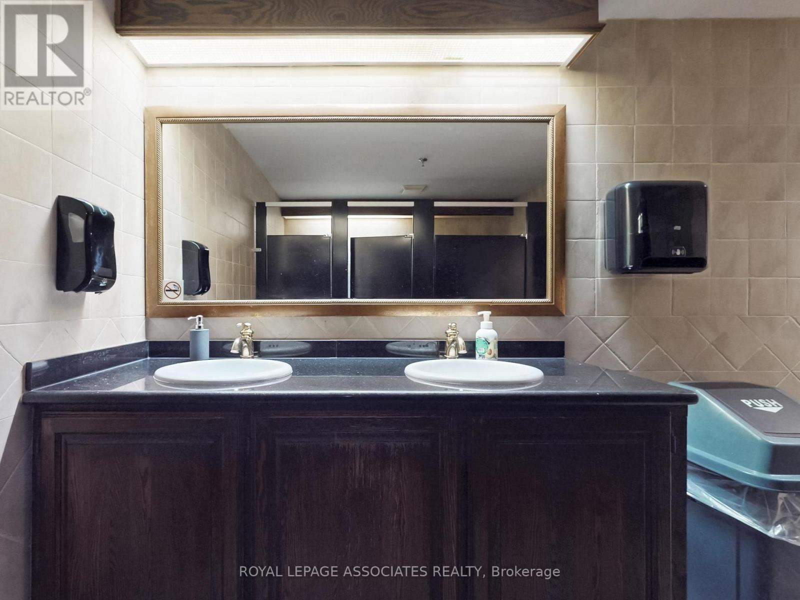 13,14,15 - 2 Steinway Boulevard, Toronto, Ontario  M9W 6J8 - Photo 47 - W12651858