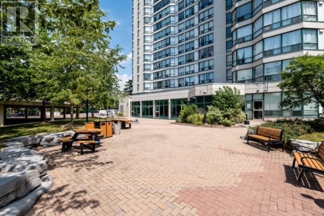 1805 - 4470 Tucana Court, Mississauga, Ontario  L5R 3K8 - Photo 2 - W12651860