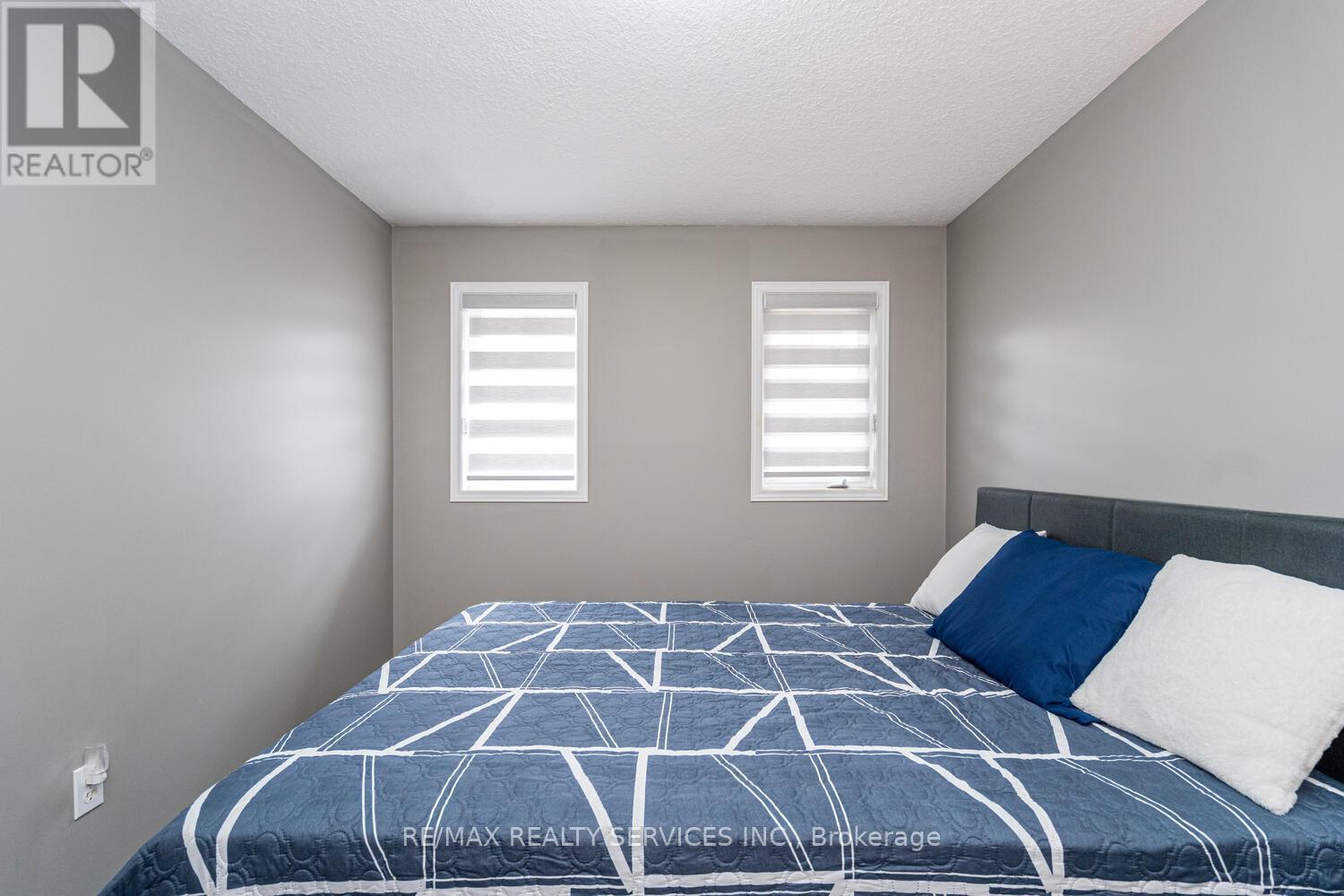 73 Montgomery Boulevard, Orangeville, Ontario  L9W 5H6 - Photo 30 - W12651872