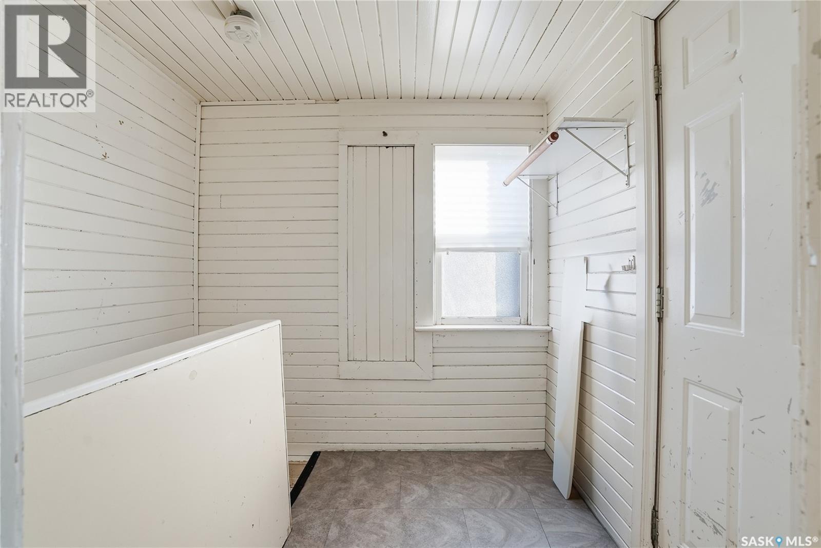 South 324 I Avenue S, Saskatoon, Saskatchewan  S7M 1Y2 - Photo 17 - SK025923