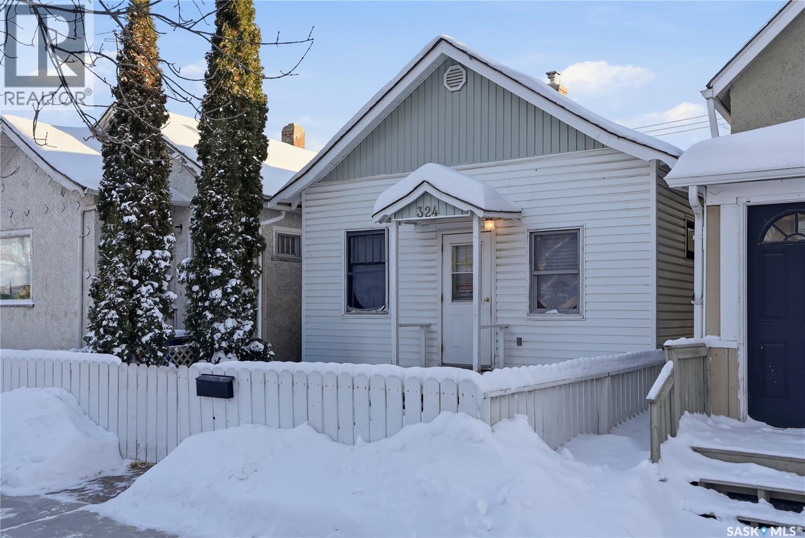 South 324 I Avenue S, Saskatoon, Saskatchewan  S7M 1Y2 - Photo 2 - SK025923