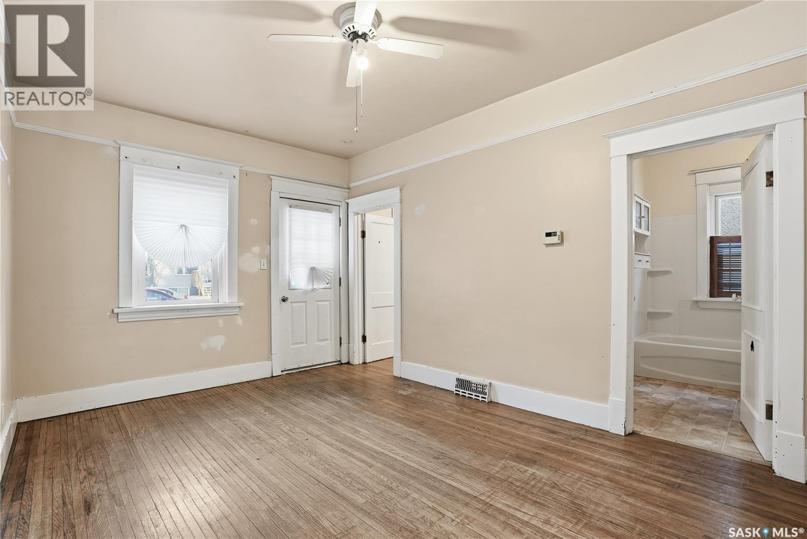 South 324 I Avenue S, Saskatoon, Saskatchewan  S7M 1Y2 - Photo 6 - SK025923