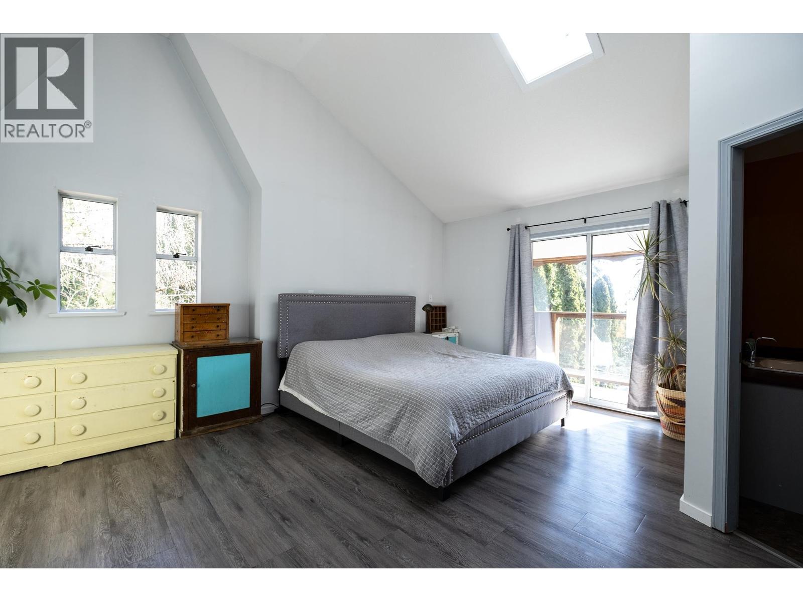 6563 Anchor Place, Sechelt, British Columbia  V7Z 0N3 - Photo 16 - R3057697