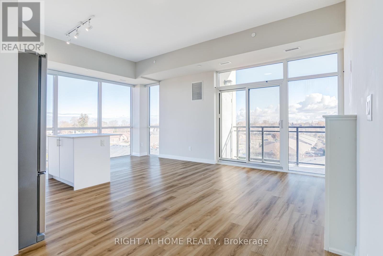 50 Herrick Avenue, St. Catharines, Ontario  L2P 0G3 - Photo 7 - X12651832