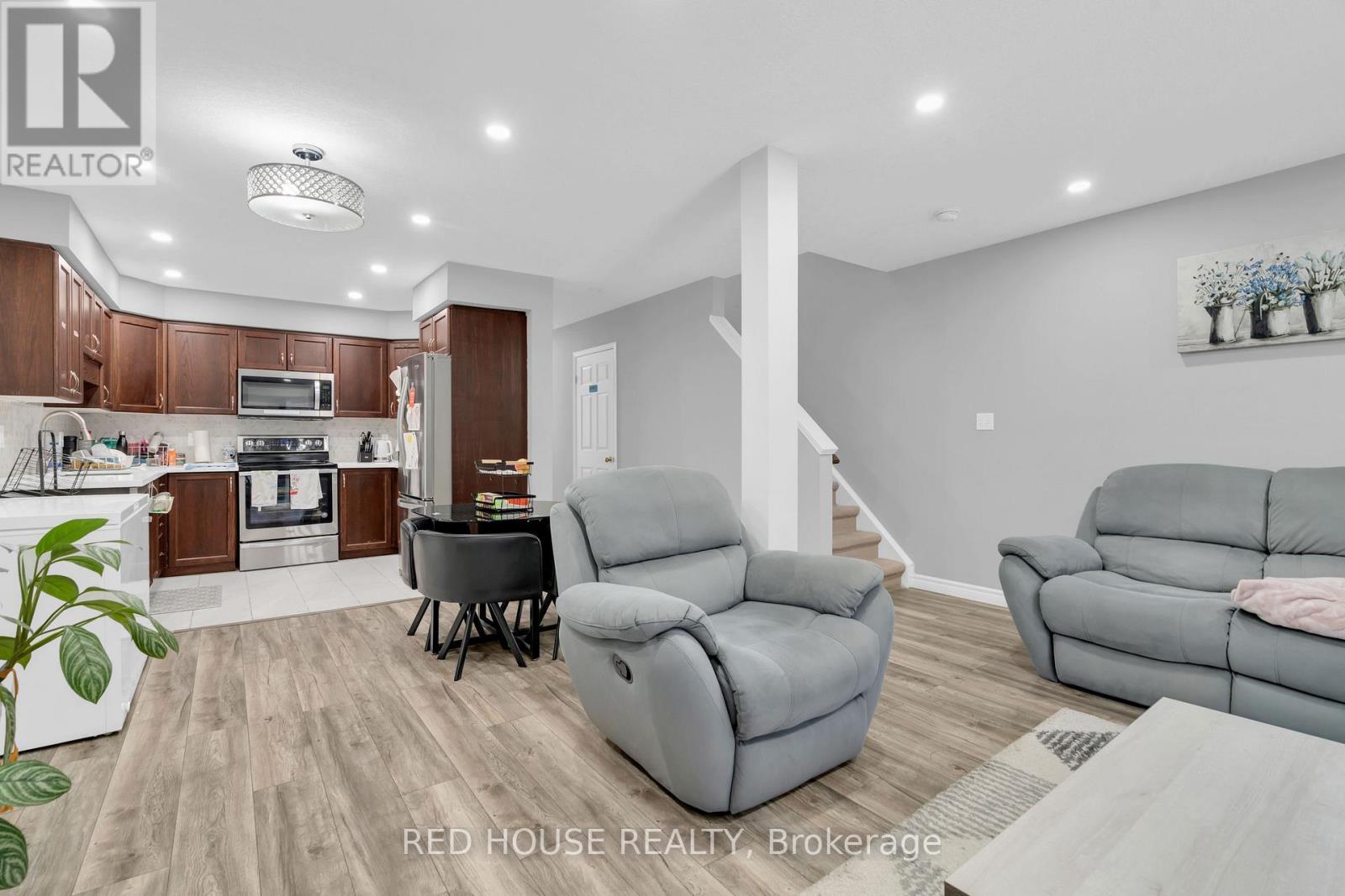 E30 - 110 Activa Avenue, Kitchener, Ontario  N2E 4K4 - Photo 13 - X12651854