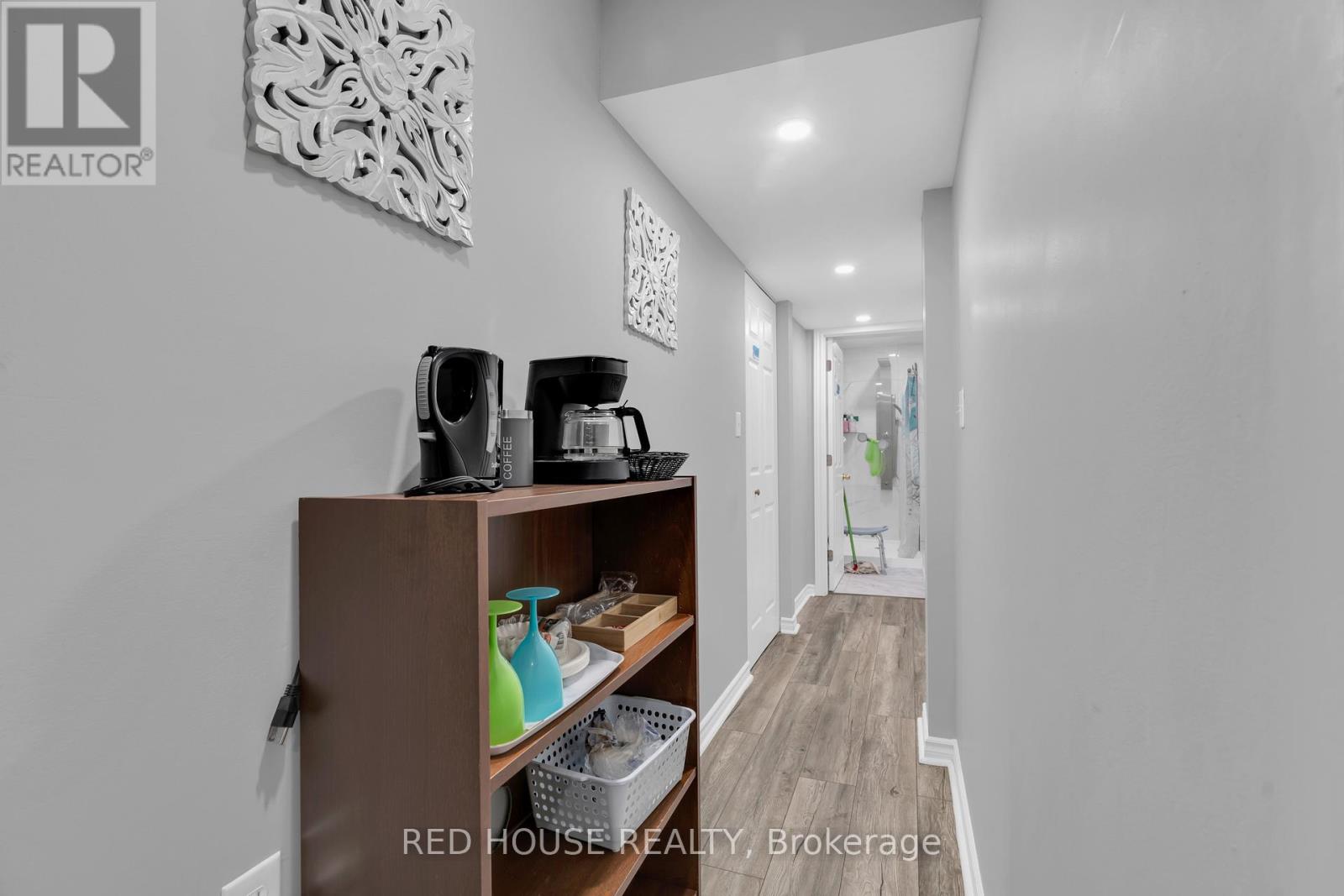 E30 - 110 Activa Avenue, Kitchener, Ontario  N2E 4K4 - Photo 30 - X12651854