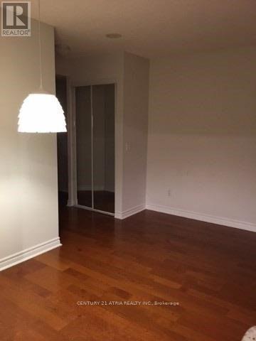 3012 - 763 Bay Street, Toronto, Ontario  M5G 2R3 - Photo 13 - C12637776