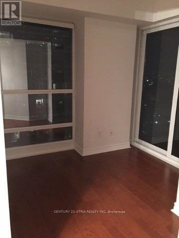 3012 - 763 Bay Street, Toronto, Ontario  M5G 2R3 - Photo 7 - C12637776