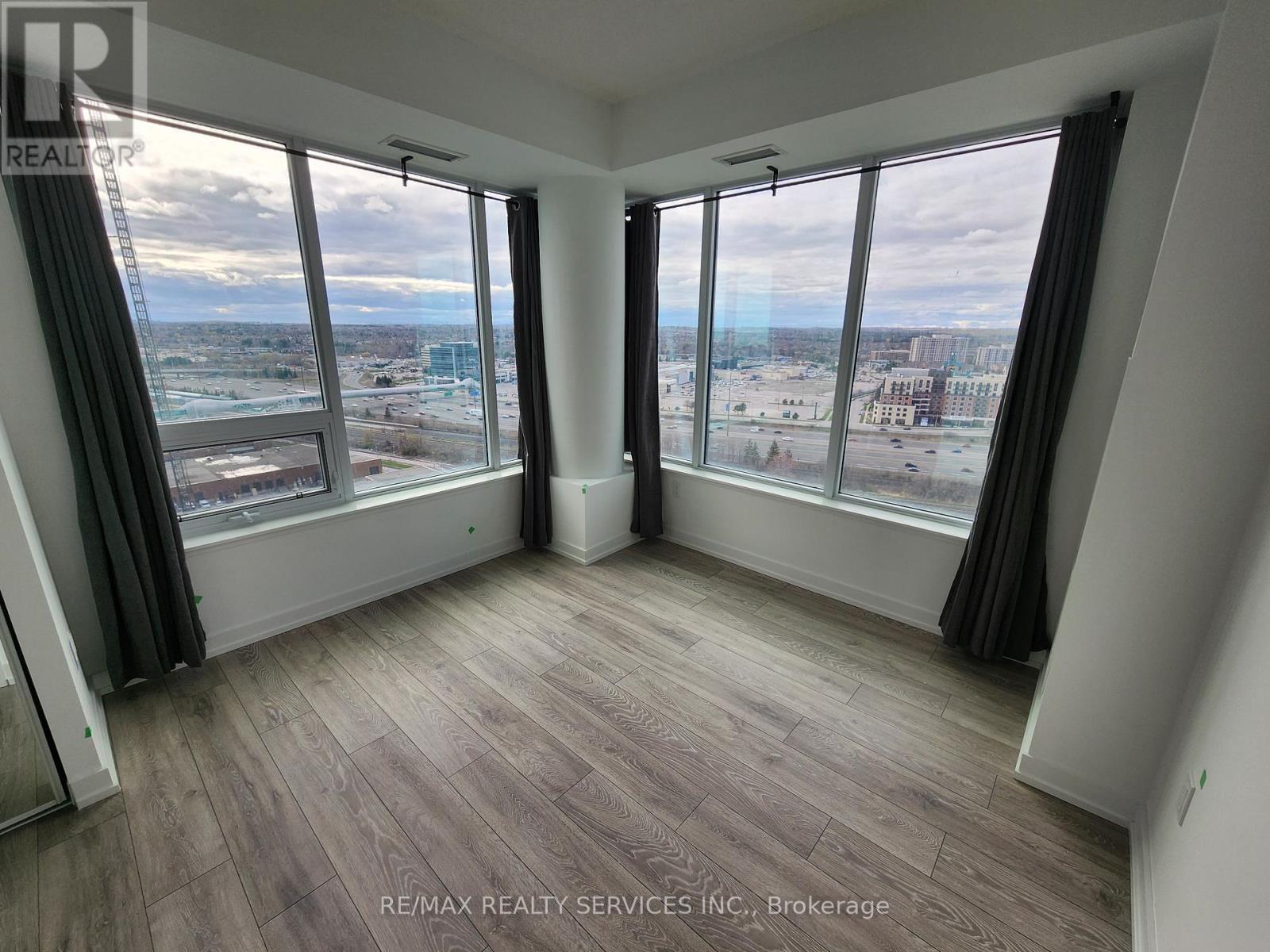 2108 - 1455 Celebration Drive, Pickering (Bay Ridges), Ontario  L1W 0C3 - Photo 11 - E12651416