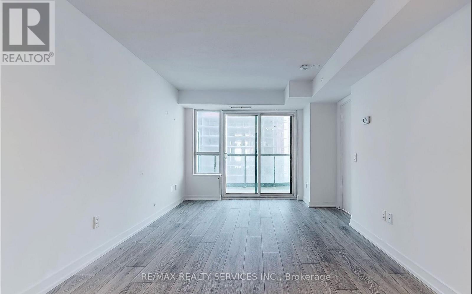 2108 - 1455 Celebration Drive, Pickering (Bay Ridges), Ontario  L1W 0C3 - Photo 6 - E12651416