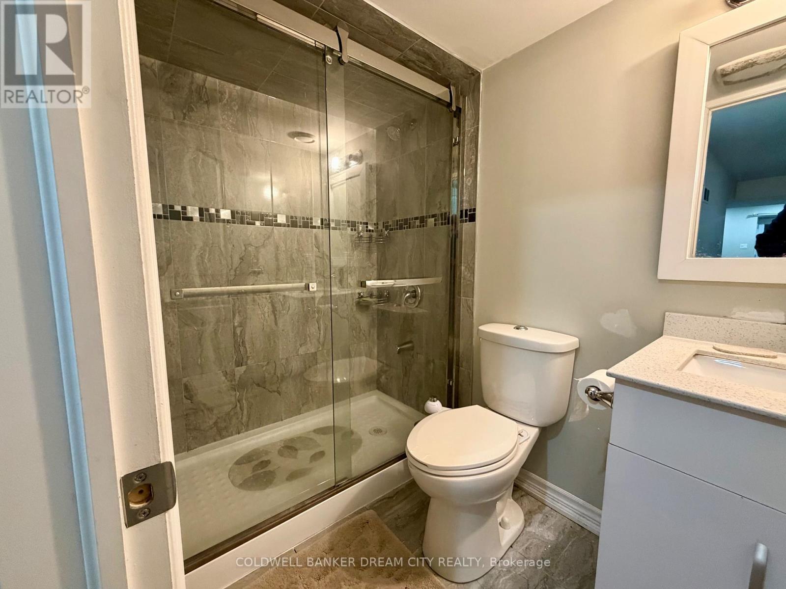 44 Mincing Trail, Brampton, Ontario  L7A 4T3 - Photo 6 - W12651836